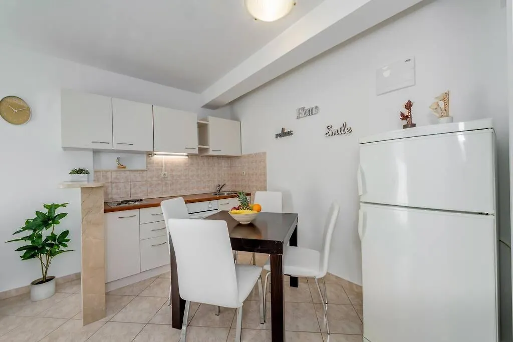 Apartment Beach Split