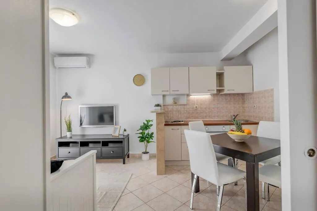Apartment Beach Split